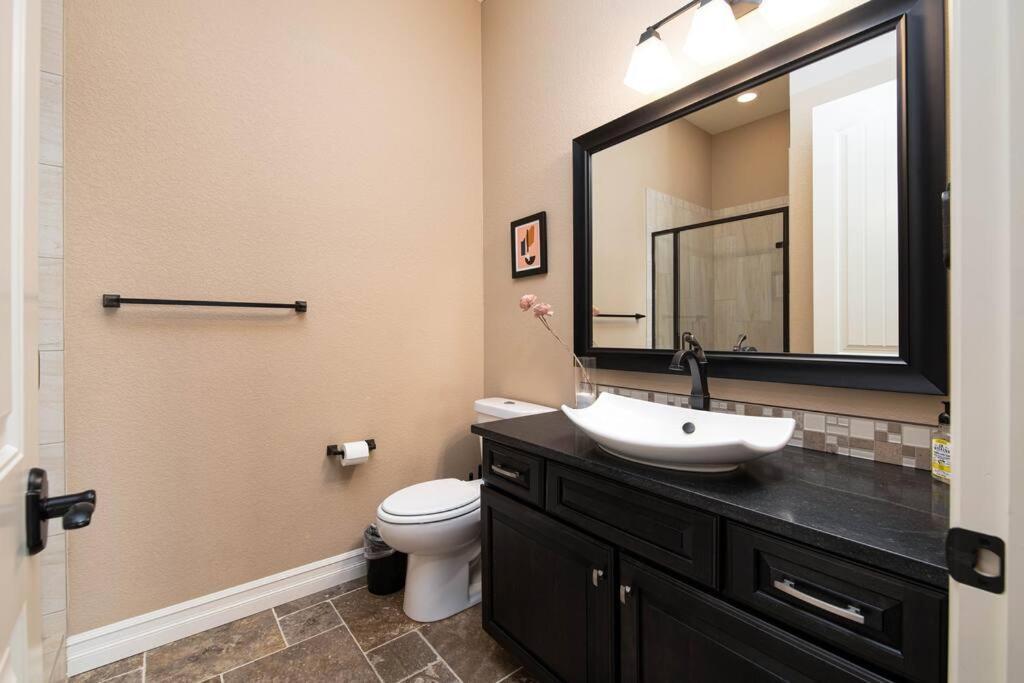 Sunset Casa: Exquisite + Golf Views Aurora